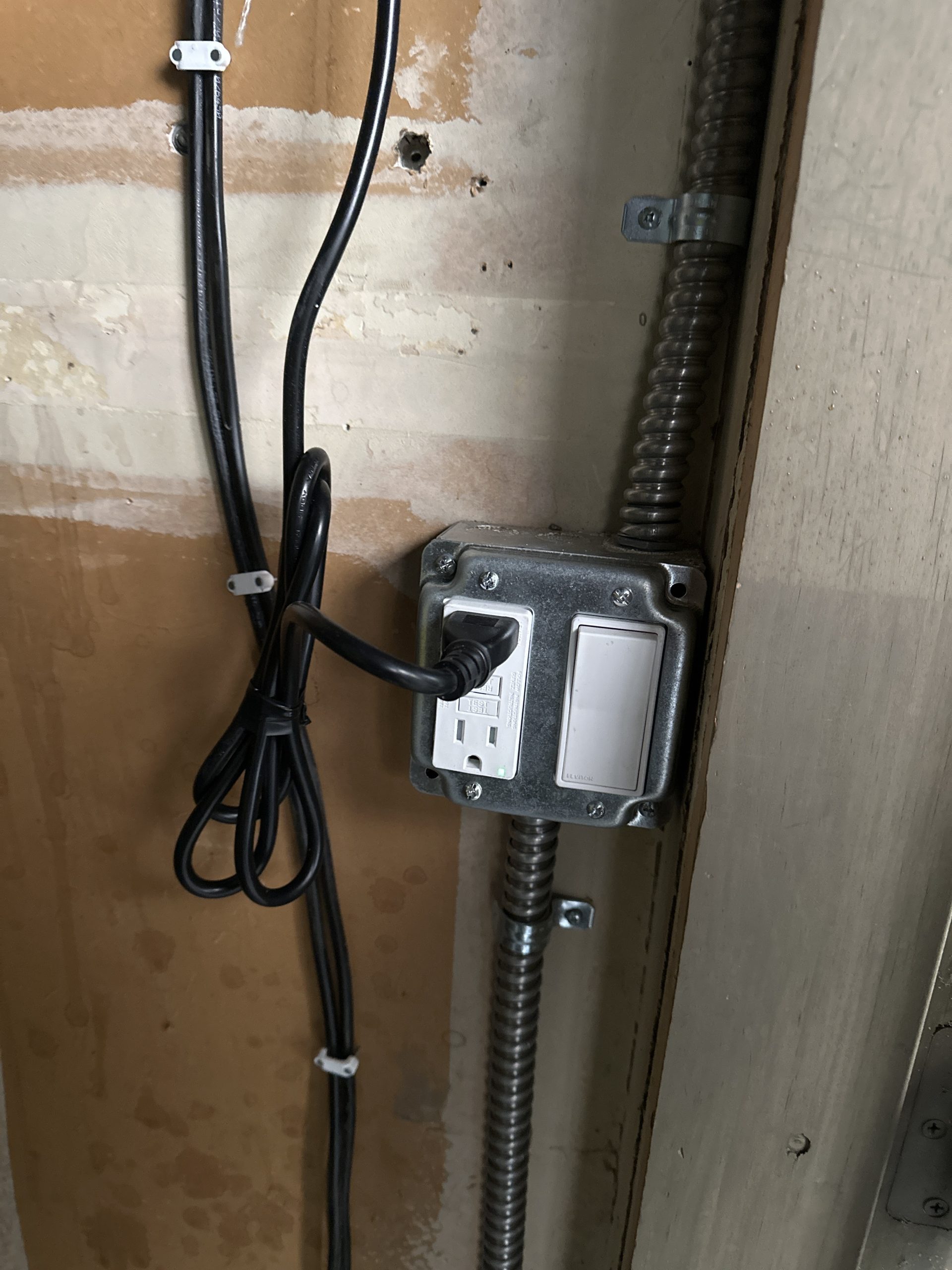 Gallery Electrical 3 1788156248 Jpg